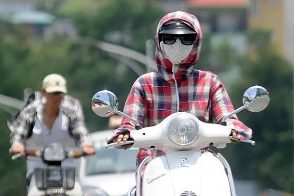 Tác hại của tia UVA và UVB 4 Trang phục chống nắng