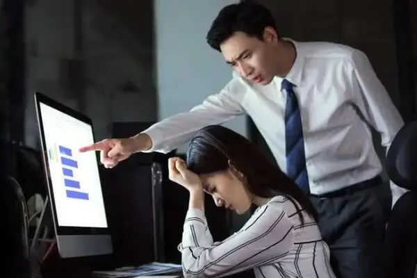 Sự thật phũ phàng về cuộc sống giúp bạn trưởng thành 3 Không phải tất cả mọi người sẽ đều ủng hộ bạn