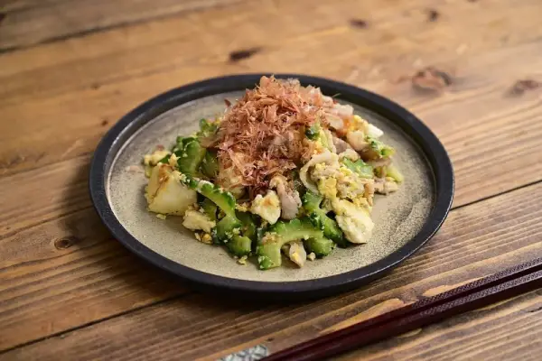 Mướp đắng áp chảo thơm ngon