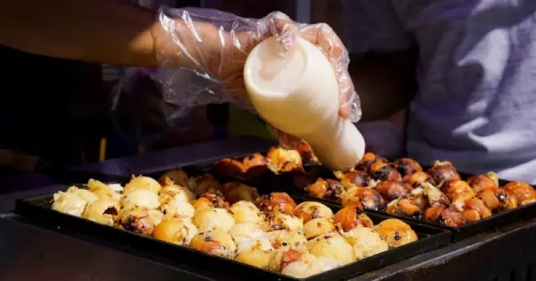 Bánh bạch tuộc đặc sản Nhật Bản