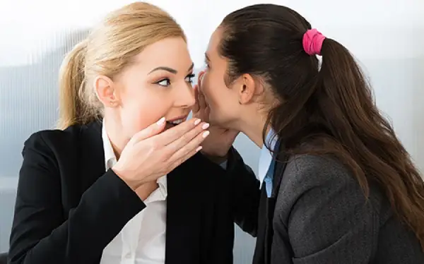 Không chia sẻ bí mật của những người khác