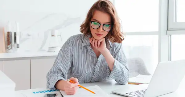 Cách để không biến áp lực tuổi tác thành gánh nặng trưởng thành