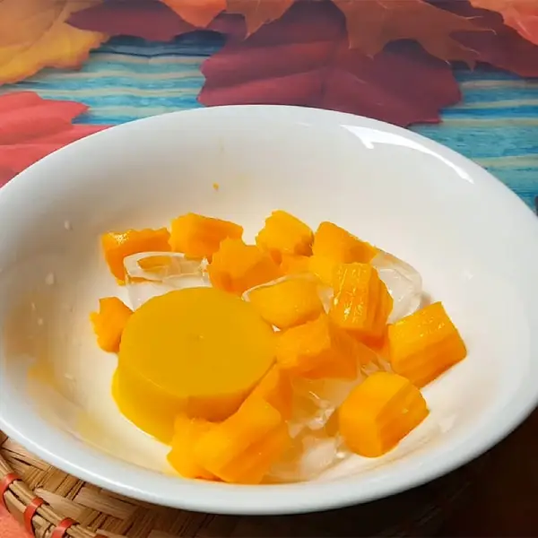 Hoàn thành chè xoài pudding ngọt ngào, hấp dẫn