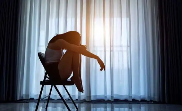 Nguồn gốc cảm xúc giữa tình yêu với sự cô đơn