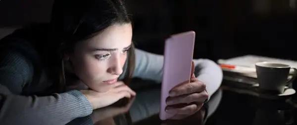 Áp dụng quy tắc “không liên lạc” (no contact)