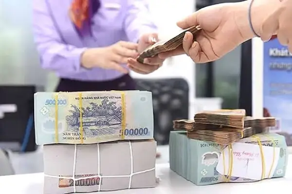Khi tất cả mọi người giữ tiền mặt sẽ làm cho 4 kênh giảm cùng lúc